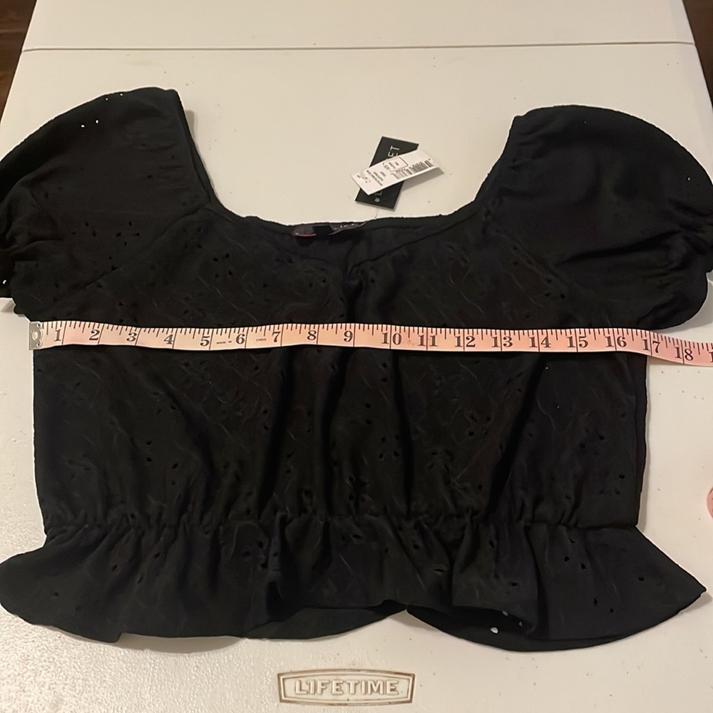 Discreet Top XL - Picture 3 of 12